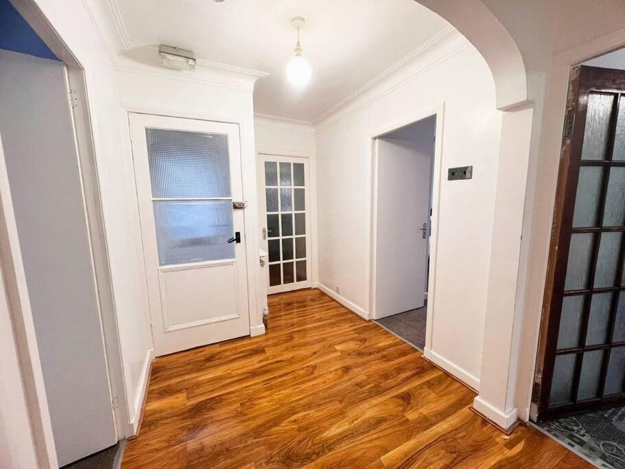 Shared House In Central Location Inverness Luaran gambar