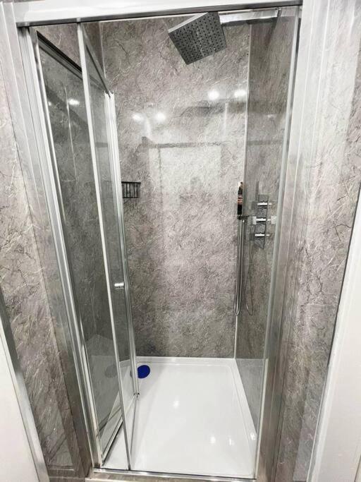 Shared House In Central Location Inverness Luaran gambar